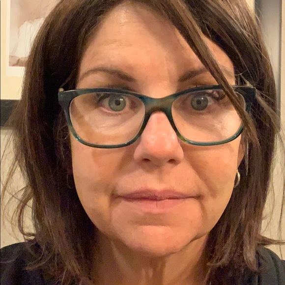 Meet your Posher, Kim - Picture 1 of 1